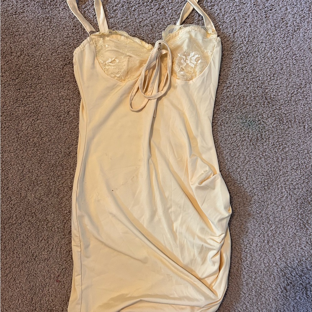 Cream Mini Dress with Sweetheart Neckline